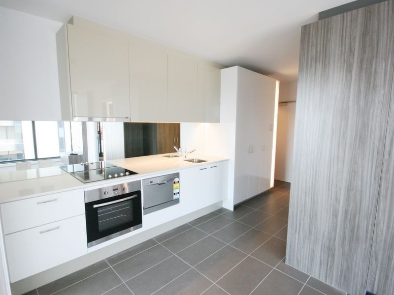 2411/220 Spencer Street, Melbourne VIC 3000