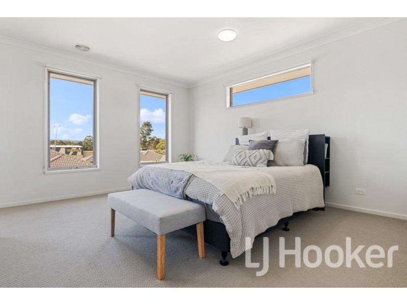 4 Kingly Place, Narre Warren VIC 3805