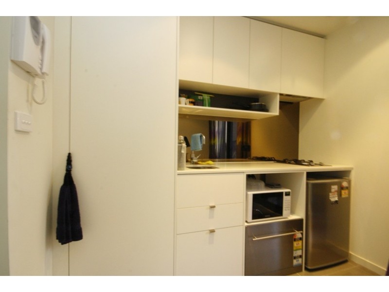 805/243 Franklin Street, Melbourne VIC 3000