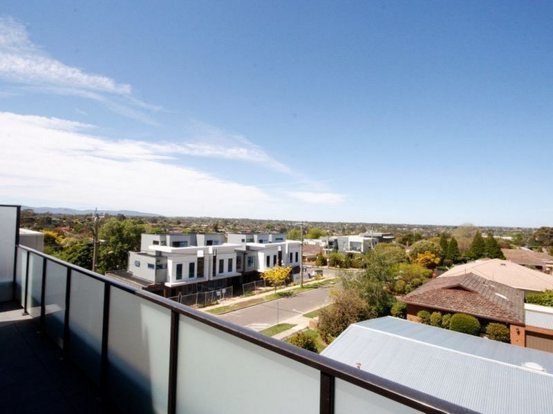 205/3-11 Mitchell Street, Doncaster East VIC 3109