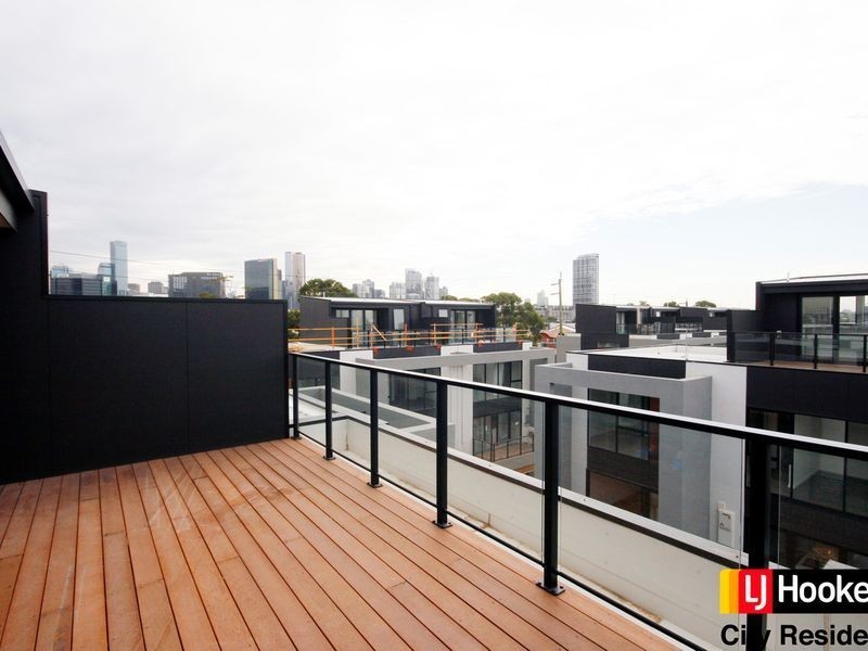 24 Candle Road, Port Melbourne VIC 3207
