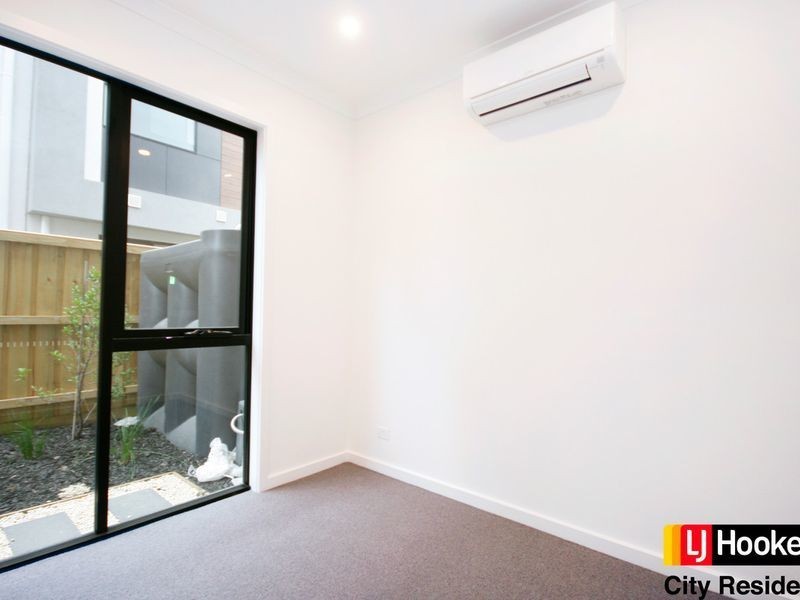 24 Candle Road, Port Melbourne VIC 3207