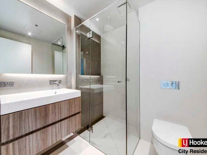 2701/81 South Wharf Drive, Docklands VIC 3008