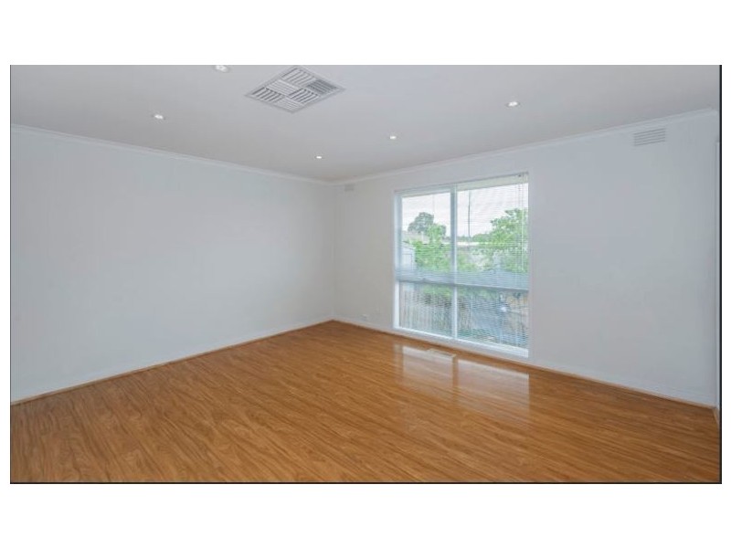 9 Dorothea Crescent, Bundoora VIC 3083