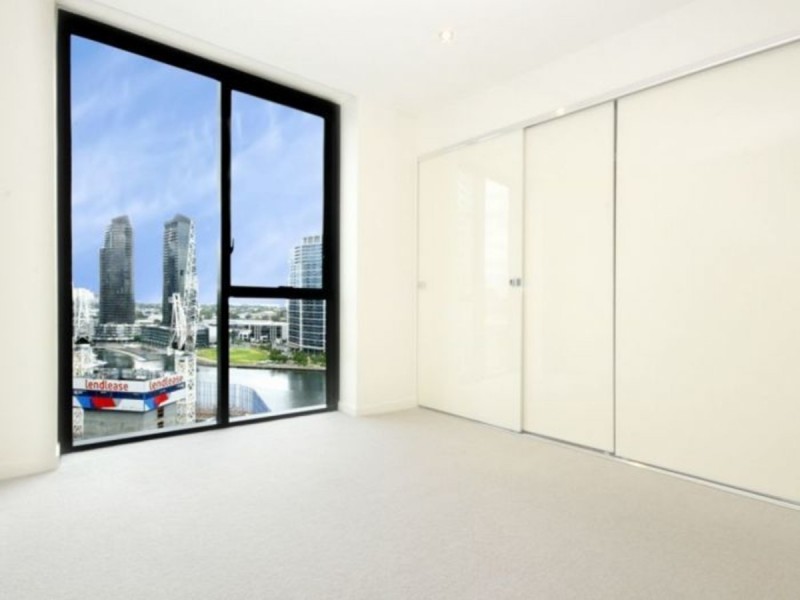 1301/9 Waterside Place, Docklands VIC 3008