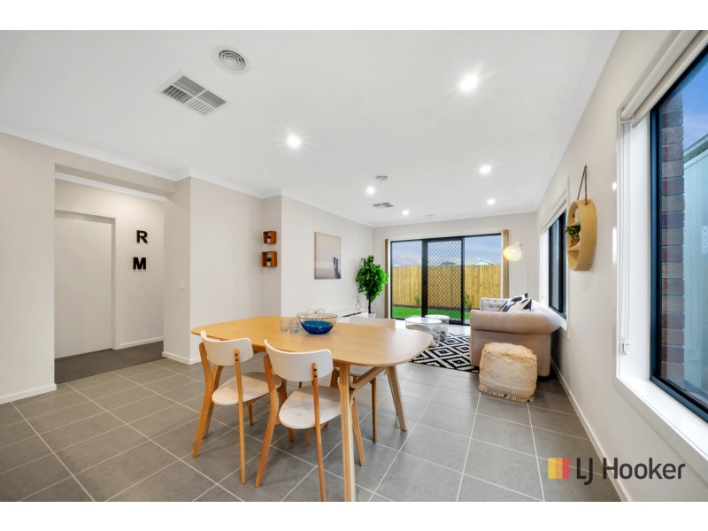 18 Isla Street, Tarneit VIC 3029