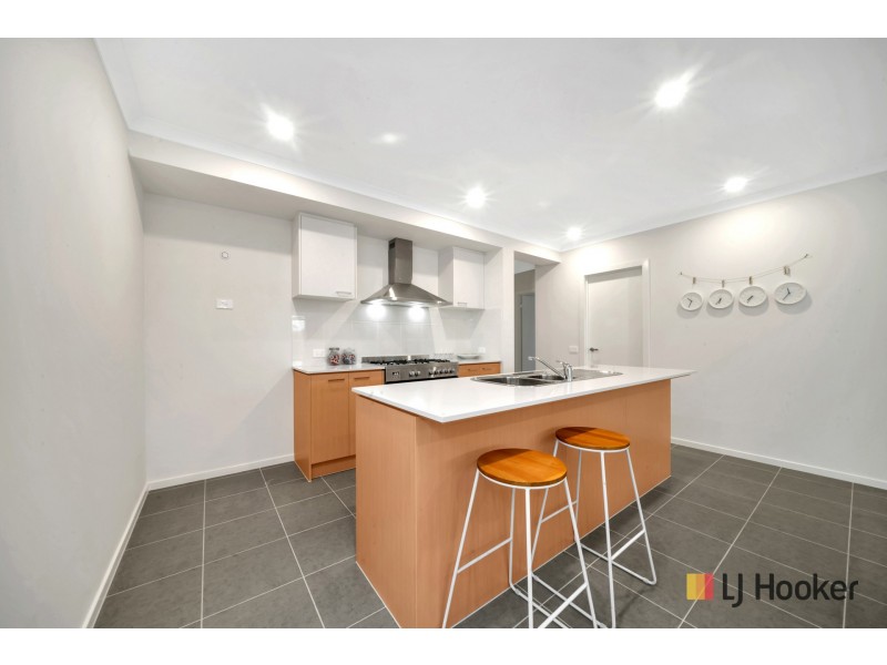 18 Isla Street, Tarneit VIC 3029