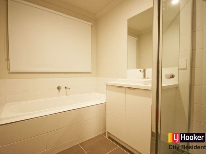 9 Pymble Terrace, Truganina VIC 3029