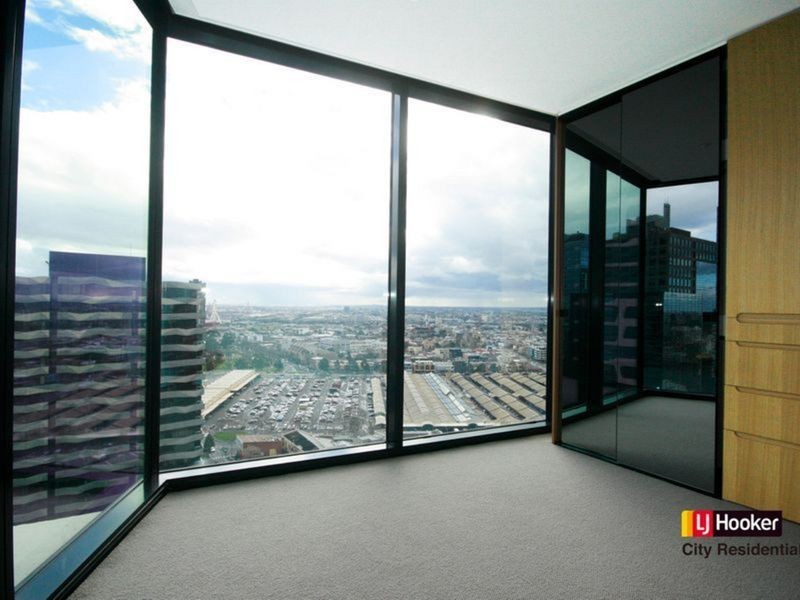 2707/450 Elizabeth Street, Melbourne VIC 3000