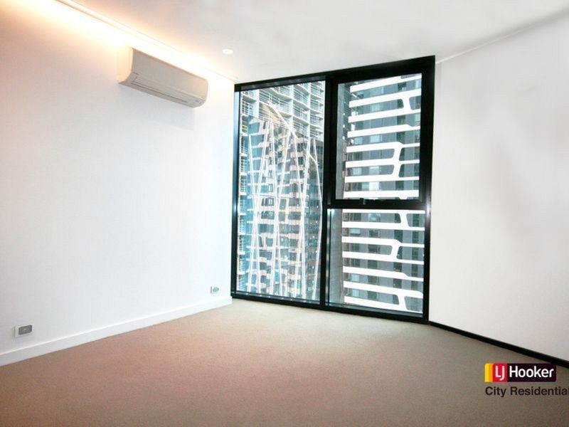 2707/450 Elizabeth Street, Melbourne VIC 3000