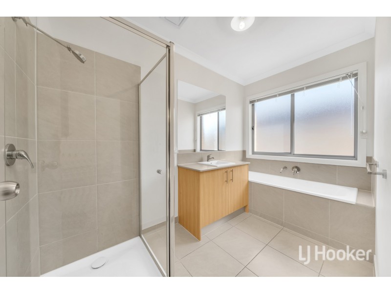 14 Hayward Street, Point Cook VIC 3030