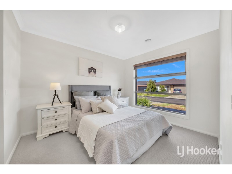 14 Hayward Street, Point Cook VIC 3030