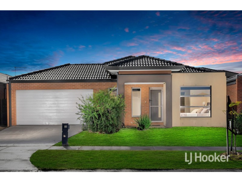 14 Hayward Street, Point Cook VIC 3030
