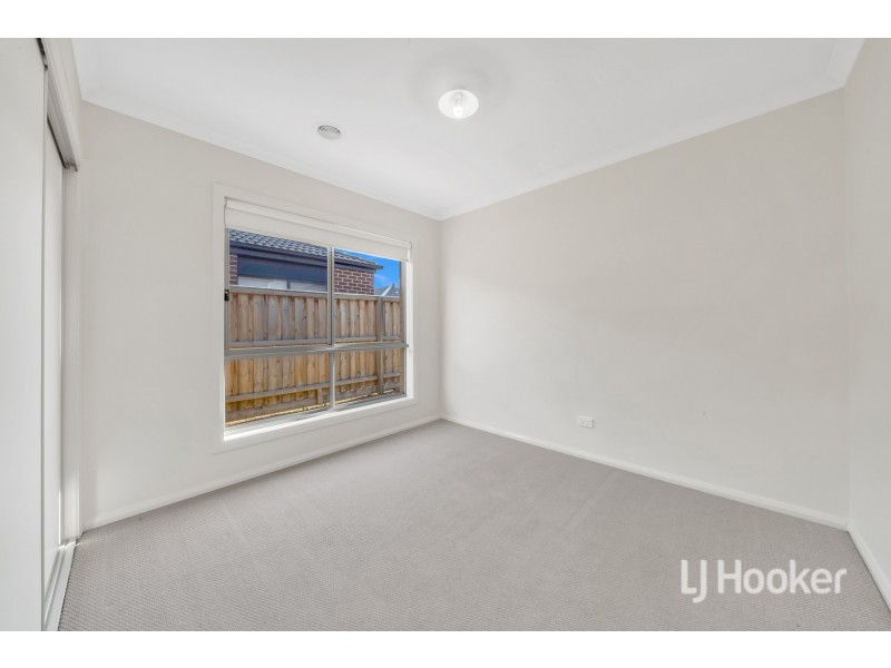 14 Hayward Street, Point Cook VIC 3030