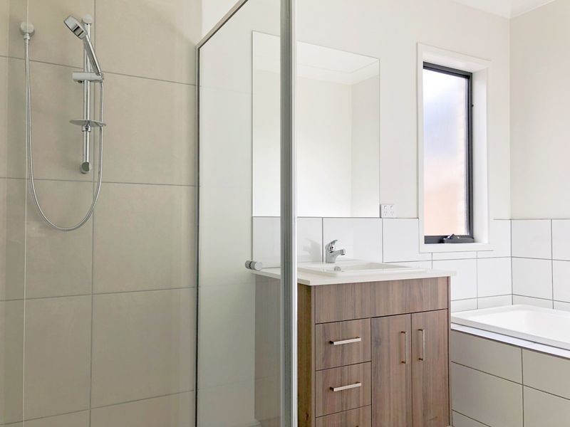 10 Whitestone Road, Point Cook VIC 3030