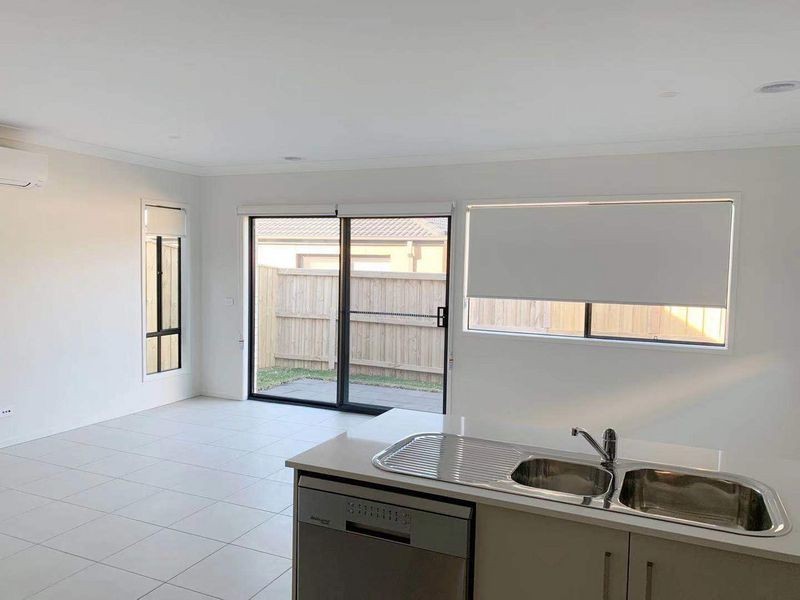 10 Whitestone Road, Point Cook VIC 3030