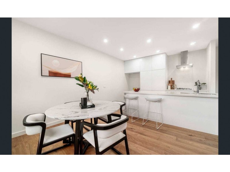 15 Kintore Crescent, Box Hill VIC 3128