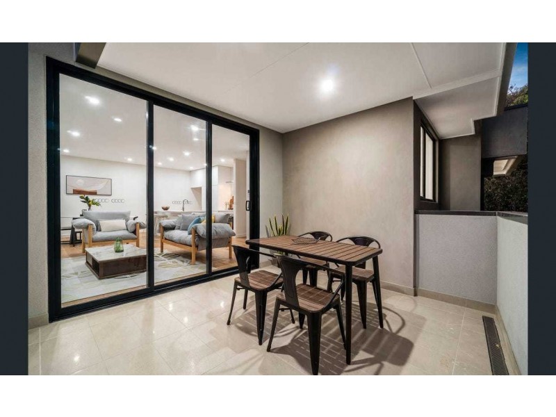 15 Kintore Crescent, Box Hill VIC 3128