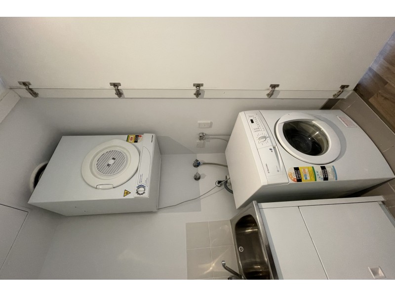 1303/22-24 Jane Bell Lane, Melbourne VIC 3000