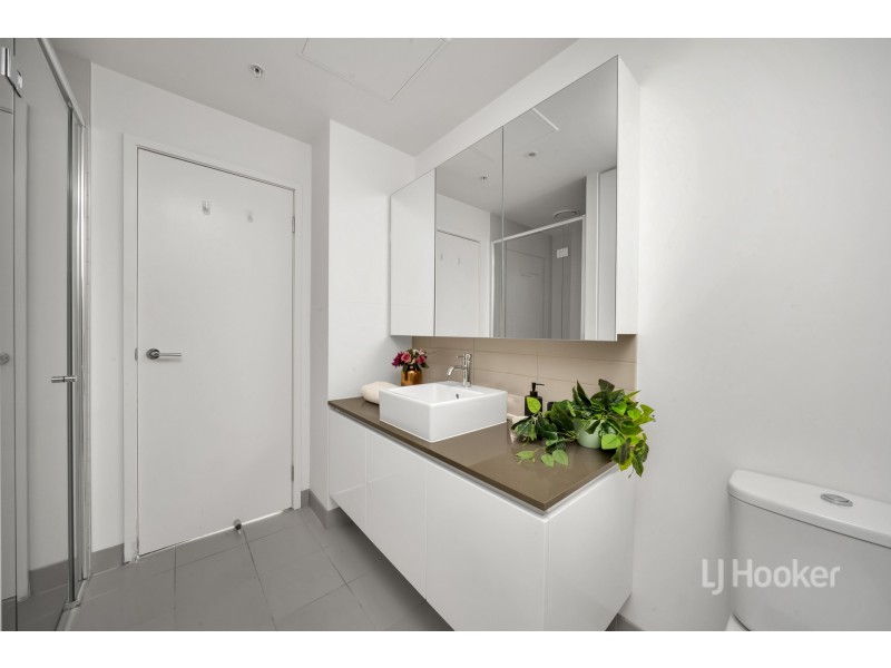 1011/8 Marmion Place, Docklands VIC 3008