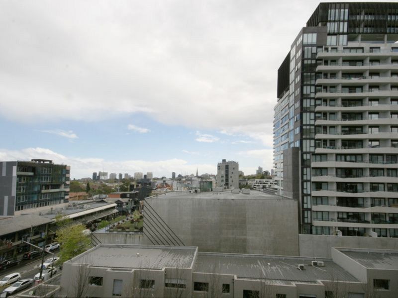 603S/227 Toorak Road, South Yarra VIC 3141