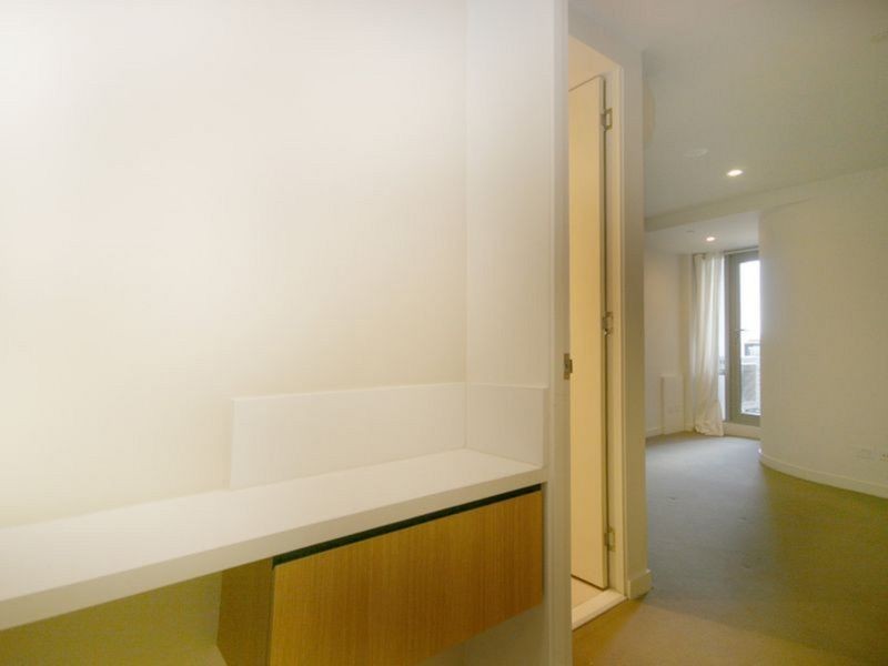 603S/227 Toorak Road, South Yarra VIC 3141