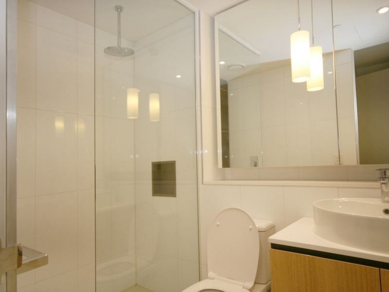 603S/227 Toorak Road, South Yarra VIC 3141