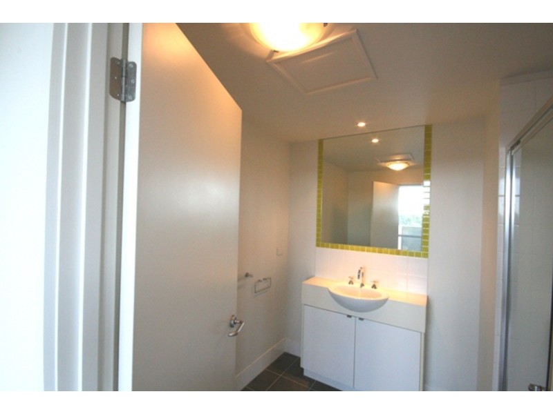 1206/8 Dorcas Street, South Melbourne VIC 3205