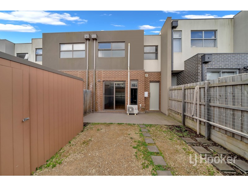 67 Copernicus Crescent, Bundoora VIC 3083