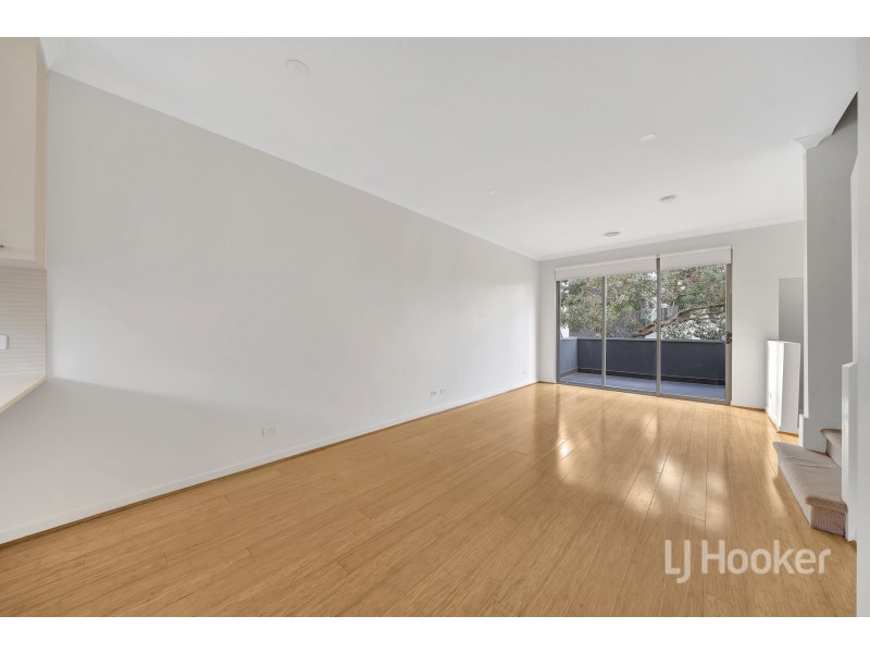 2 Rosella Walk, Thornbury VIC 3071