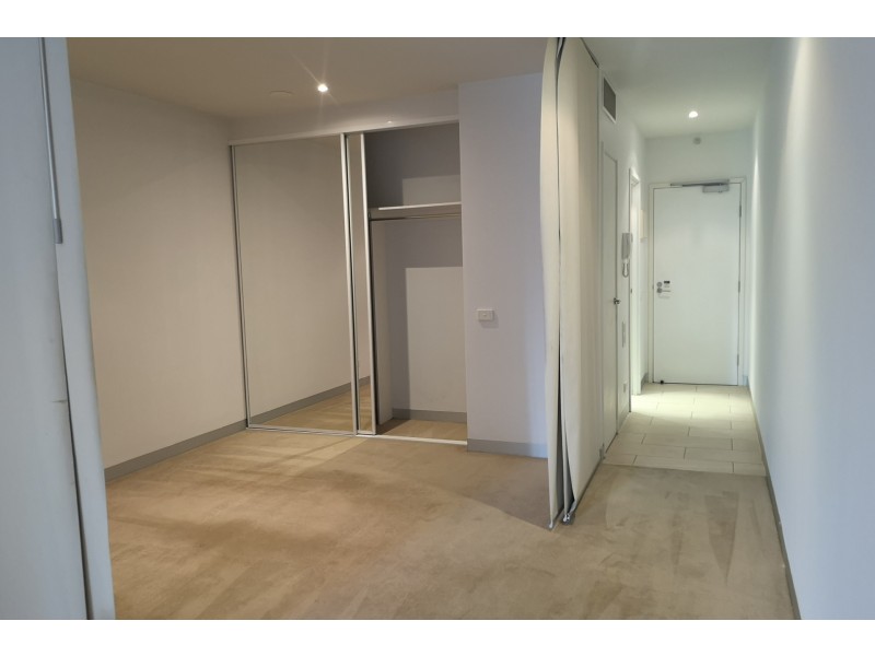 913/555 Flinders Street, Melbourne VIC 3000