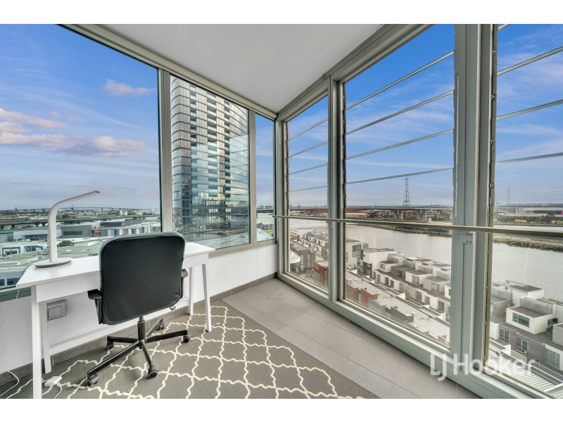 1101/81 South Wharf Drive, Docklands VIC 3008