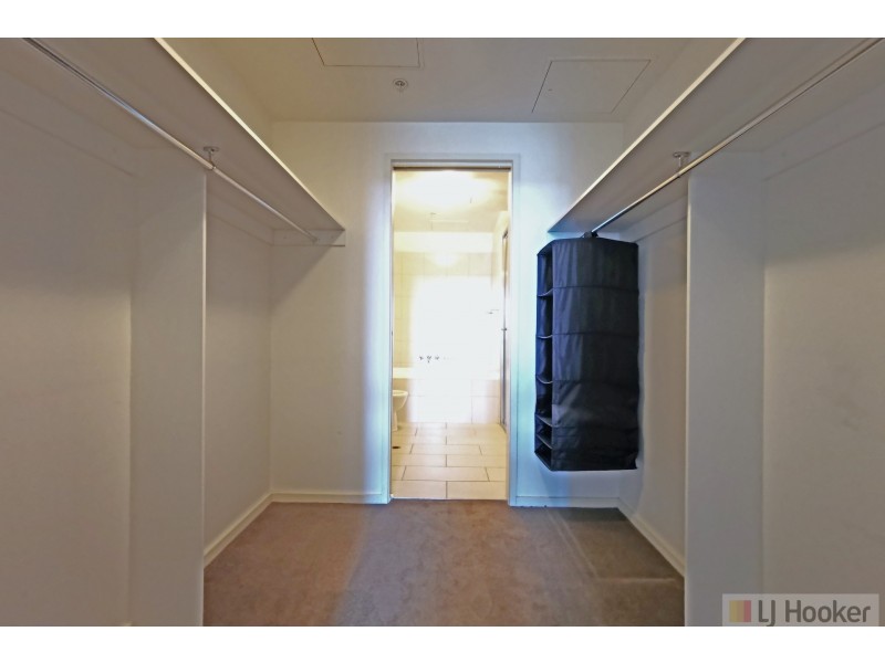 609/60 Siddeley Street, Docklands VIC 3008