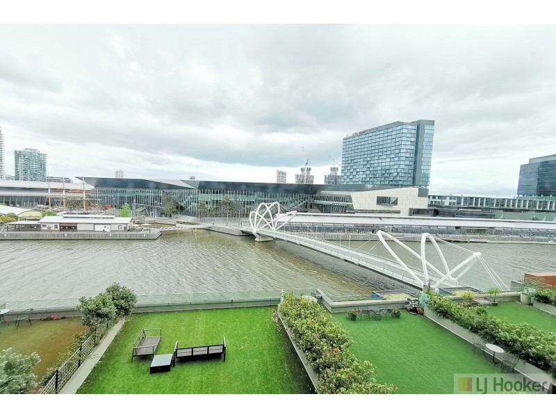 609/60 Siddeley Street, Docklands VIC 3008