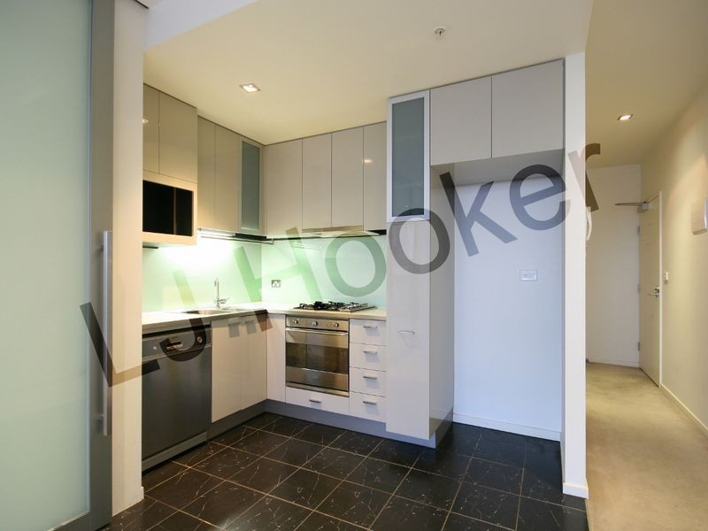1007/68 La Trobe Street, Melbourne VIC 3000