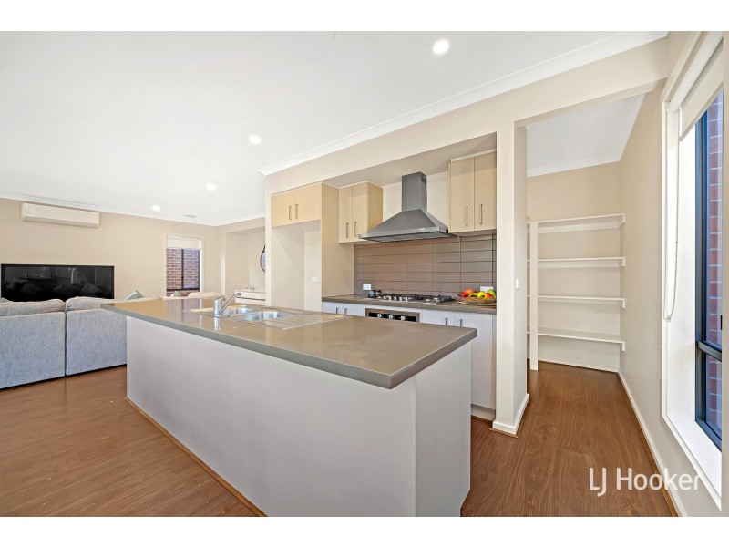 9 Betinick Road, Truganina VIC 3029