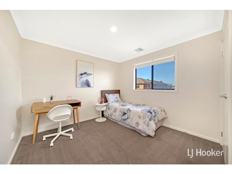 9 Betinick Road, Truganina VIC 3029