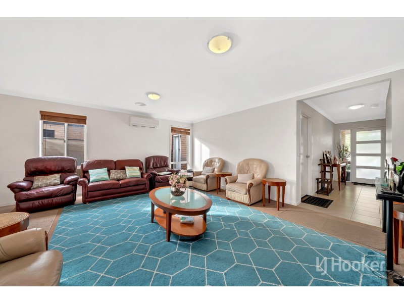 10 Warunda Parade, Point Cook VIC 3030