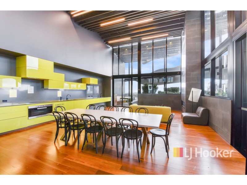 1303/555 Swanston Street, Carlton VIC 3053