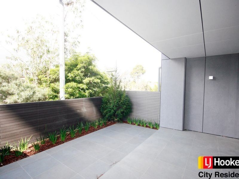 14 Periwinkle Place, Armadale VIC 3143