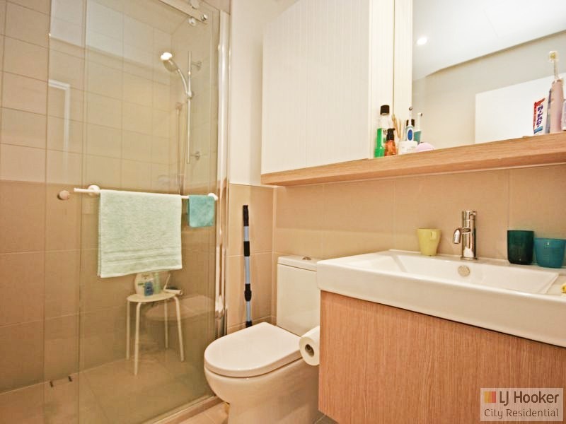 218/11 Bond Street, Caulfield North VIC 3161