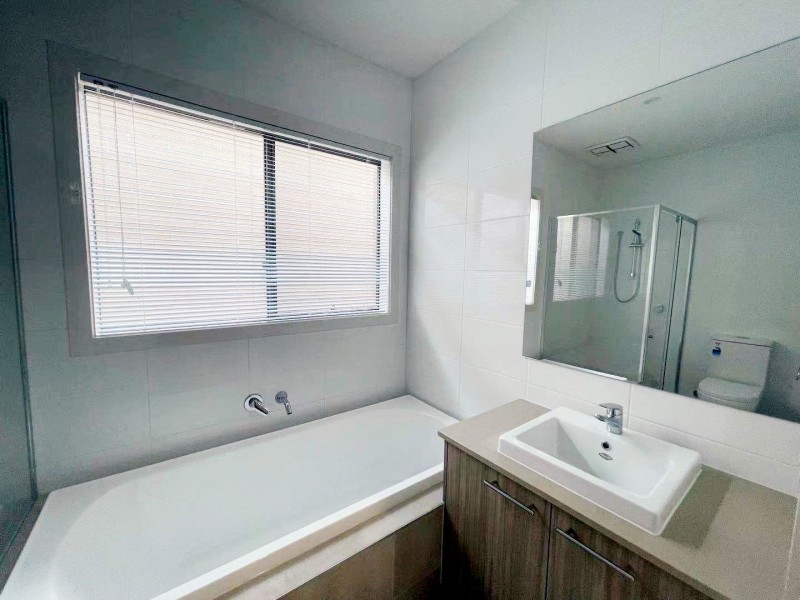 2 Magara Walk, Tarneit VIC 3029