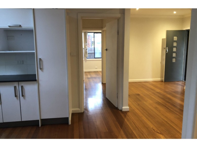 28 Pacific Drive, Heidelberg West VIC 3081