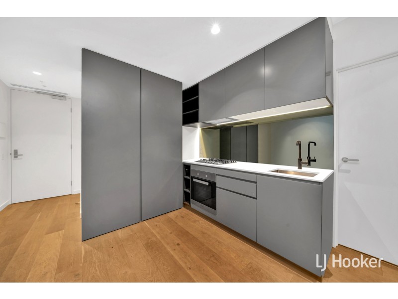 2102/462 Elizabeth Street, Melbourne VIC 3000
