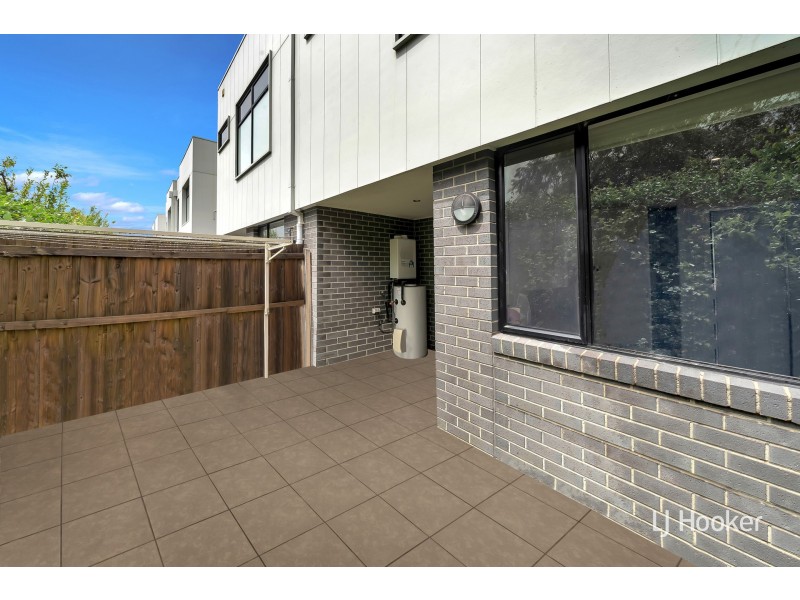 24 Quarter Circuit, Springvale VIC 3171