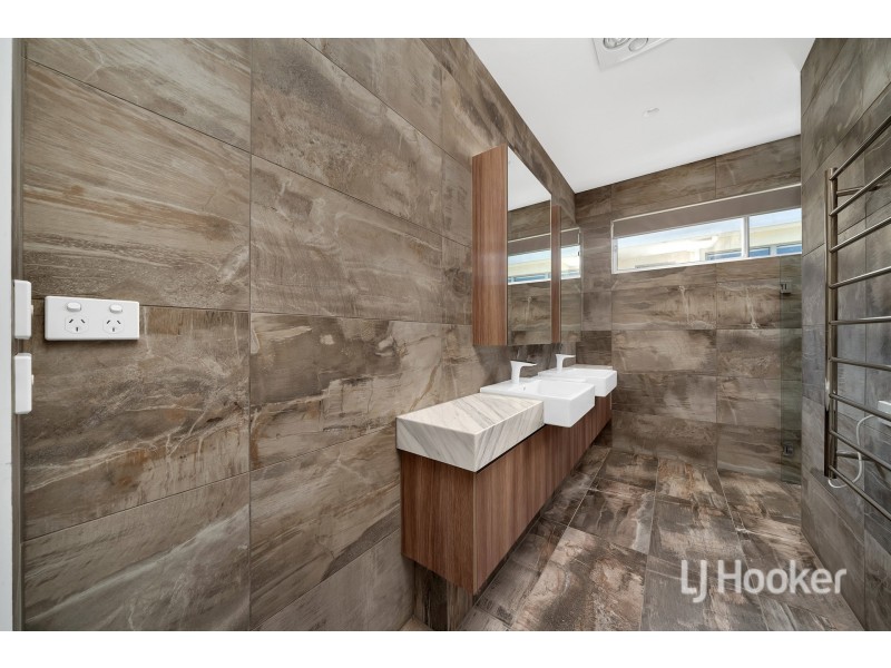 2/10A Iluka Street, Black Rock VIC 3193