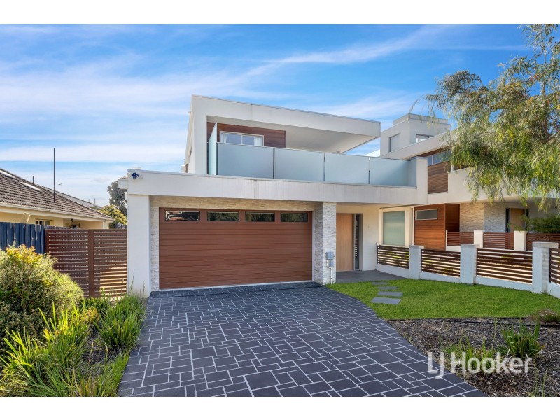 2/10A Iluka Street, Black Rock VIC 3193