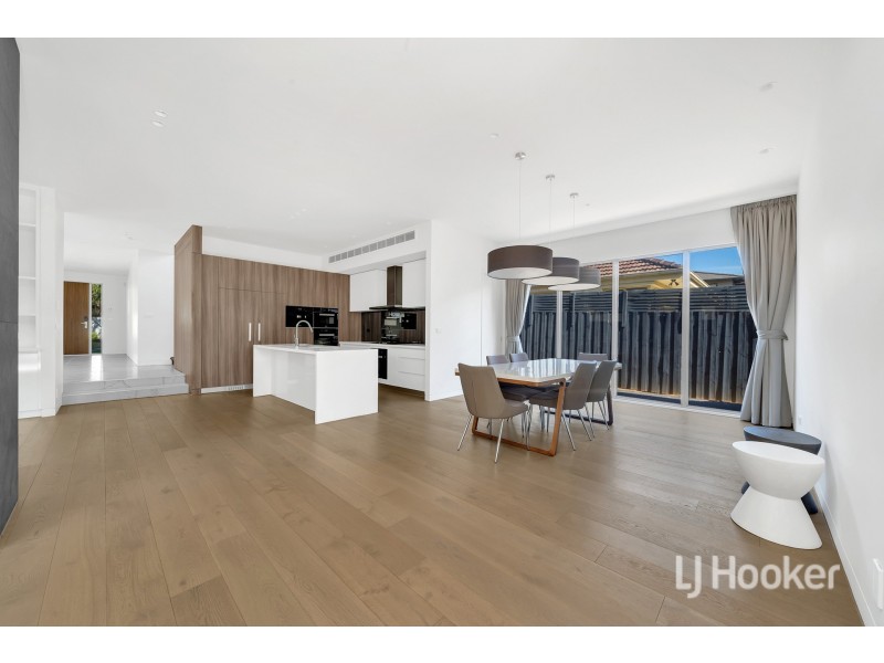 2/10A Iluka Street, Black Rock VIC 3193