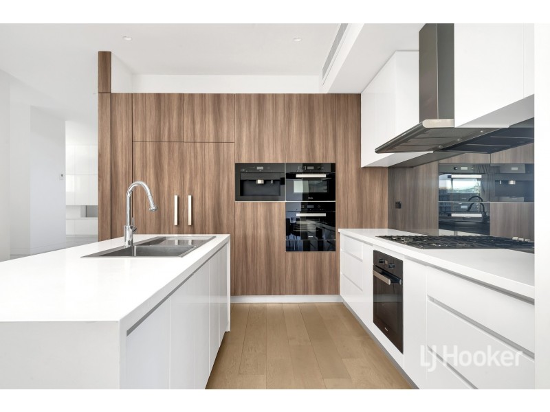 2/10A Iluka Street, Black Rock VIC 3193