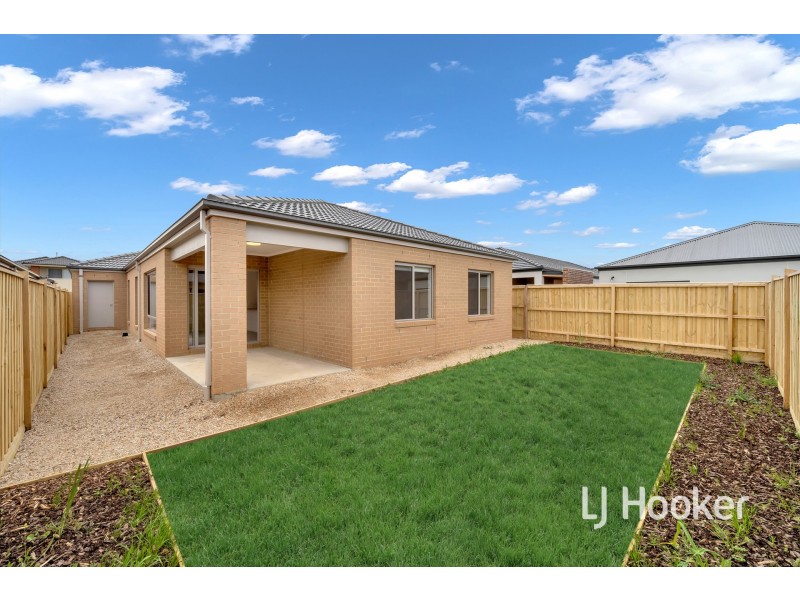 35 Narada Road, Truganina VIC 3029